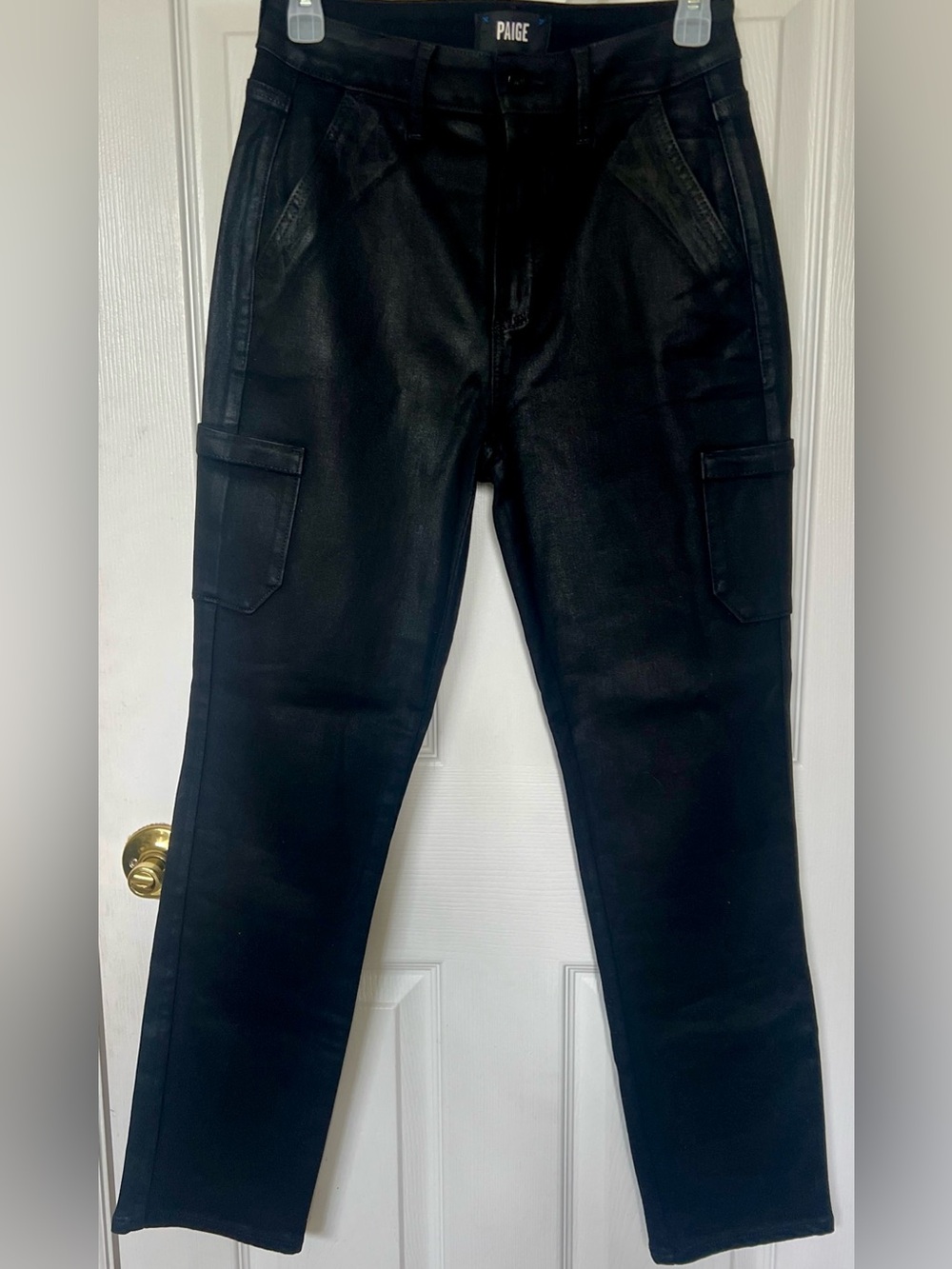 PAIGE Hoxton Women Sz 27 skinny Cargo Black coated straight leg high rise Jeans